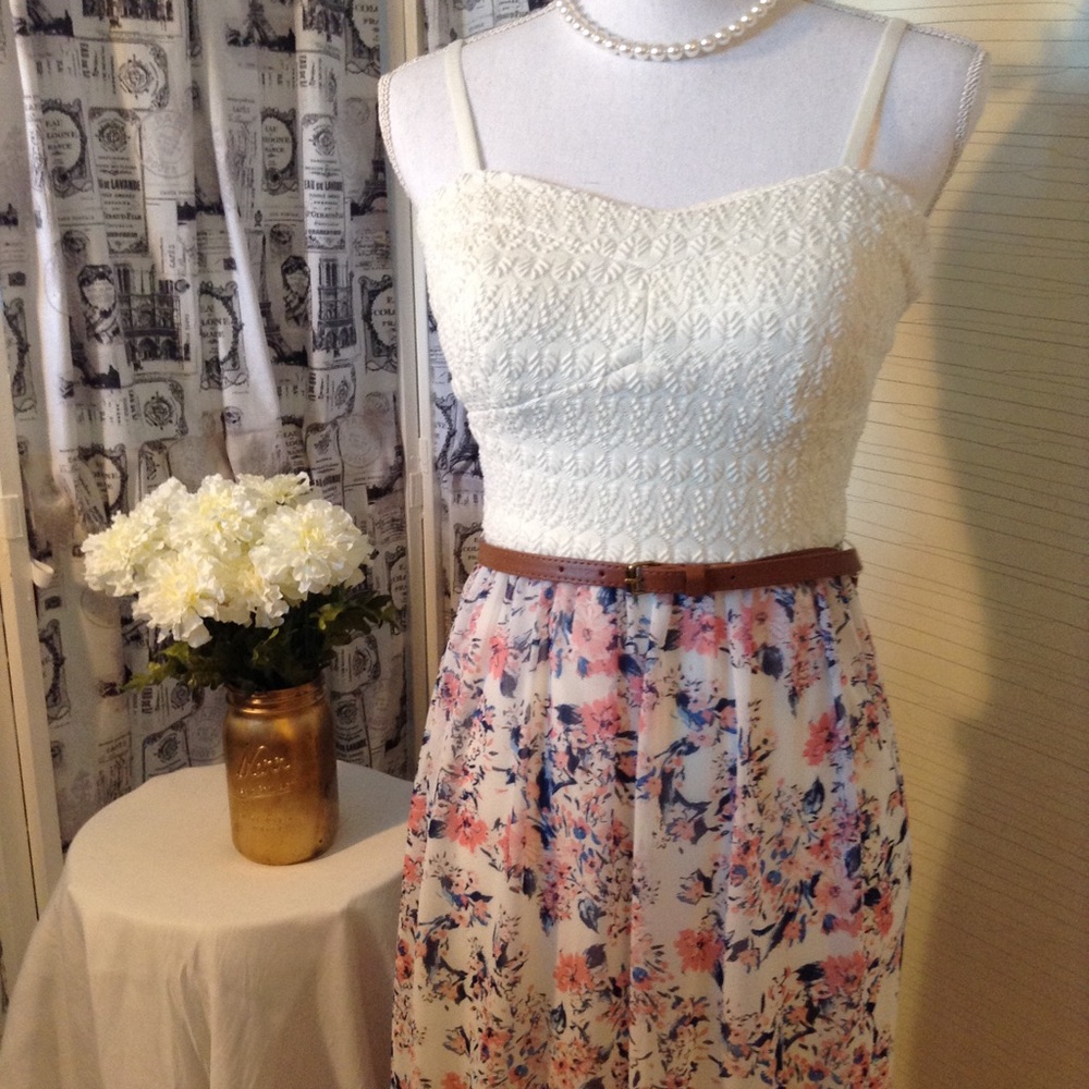 Lily Rose Maxi Dress